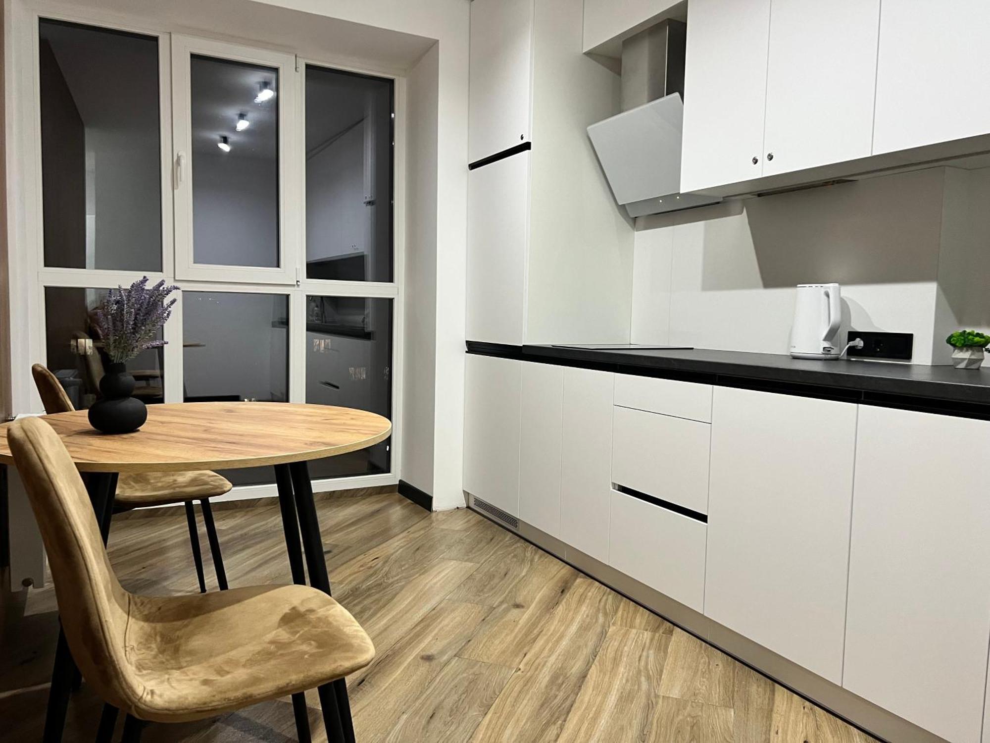 Люкс Апартаменти Район Автовокзалу В Жкарена Та Жк Great House Поблизу Обласноі Лікарні Rivne Luaran gambar